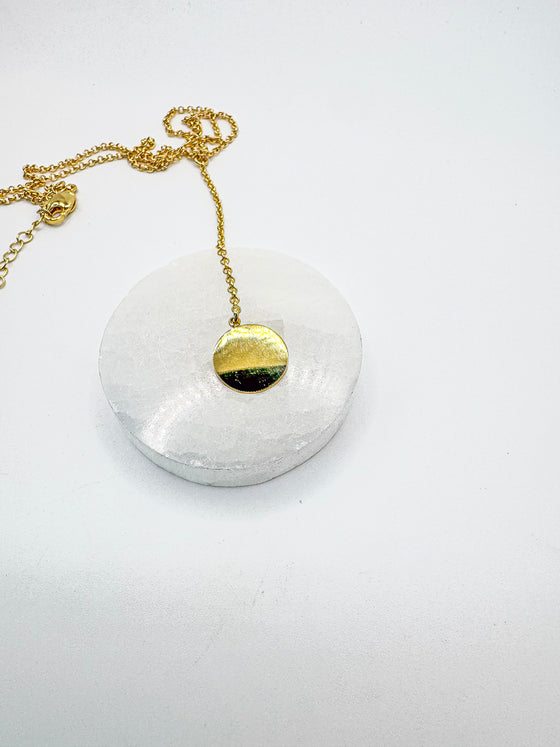 Circular Sunburst Lariat Necklace