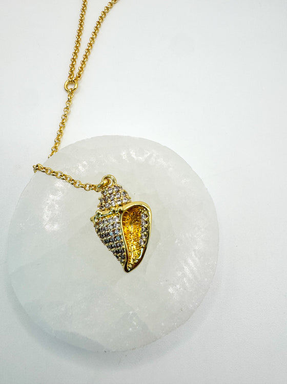 Conch Shell Lariat Necklace